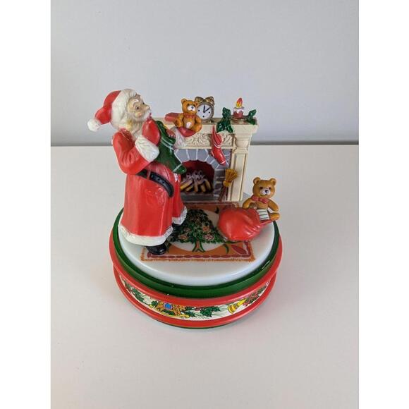 San Francisco Music Box Other - Vintage Santa Claus Musical Box Figurine Christmas Fireplace Scene Decor
